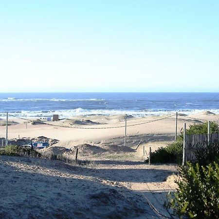 Cabana Praia Punta Del Diablo Exterior photo